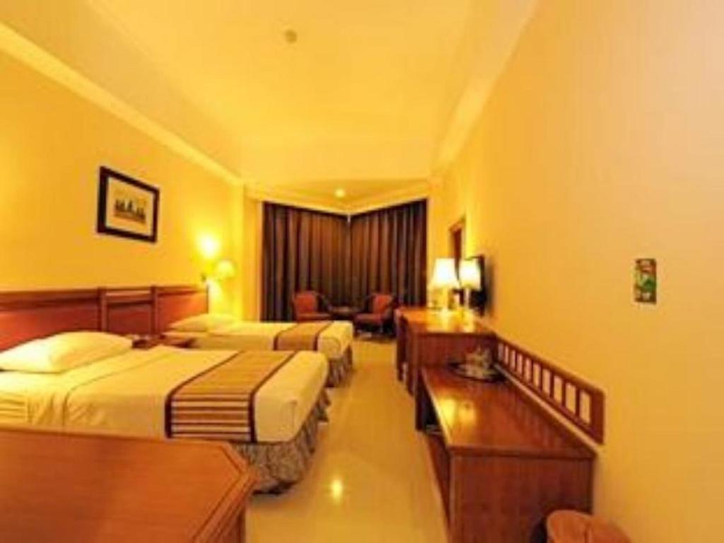 Hotel Asia Surakarta  Номер фото